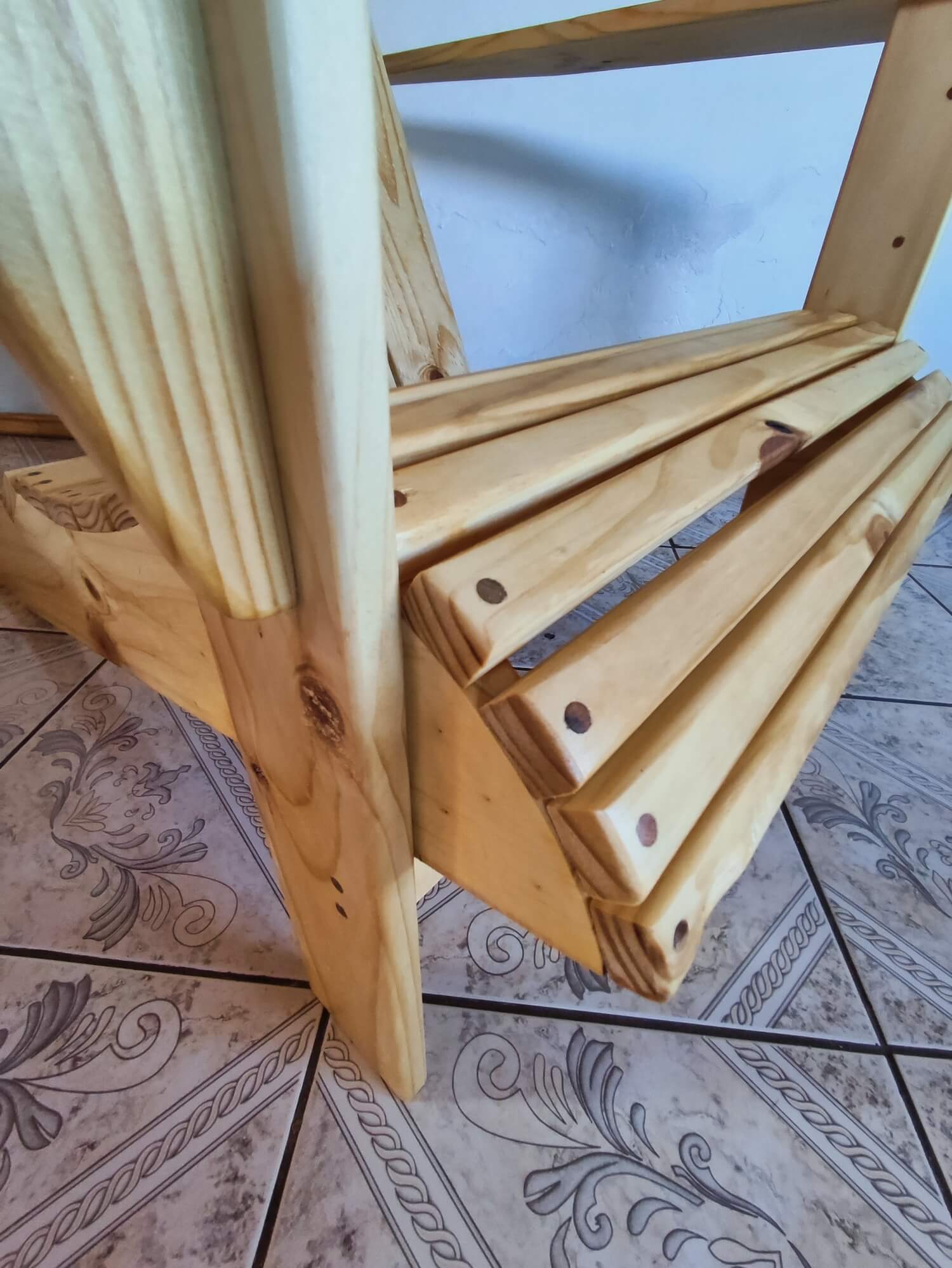 Detalle silla Adirondack
